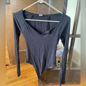Aritzia Wilfred Free Long Sleeve Bodysuit